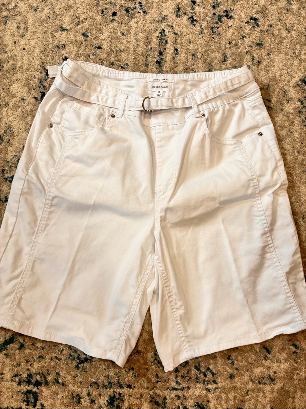 Bermuda shorts bundle - Picture 5 of 8